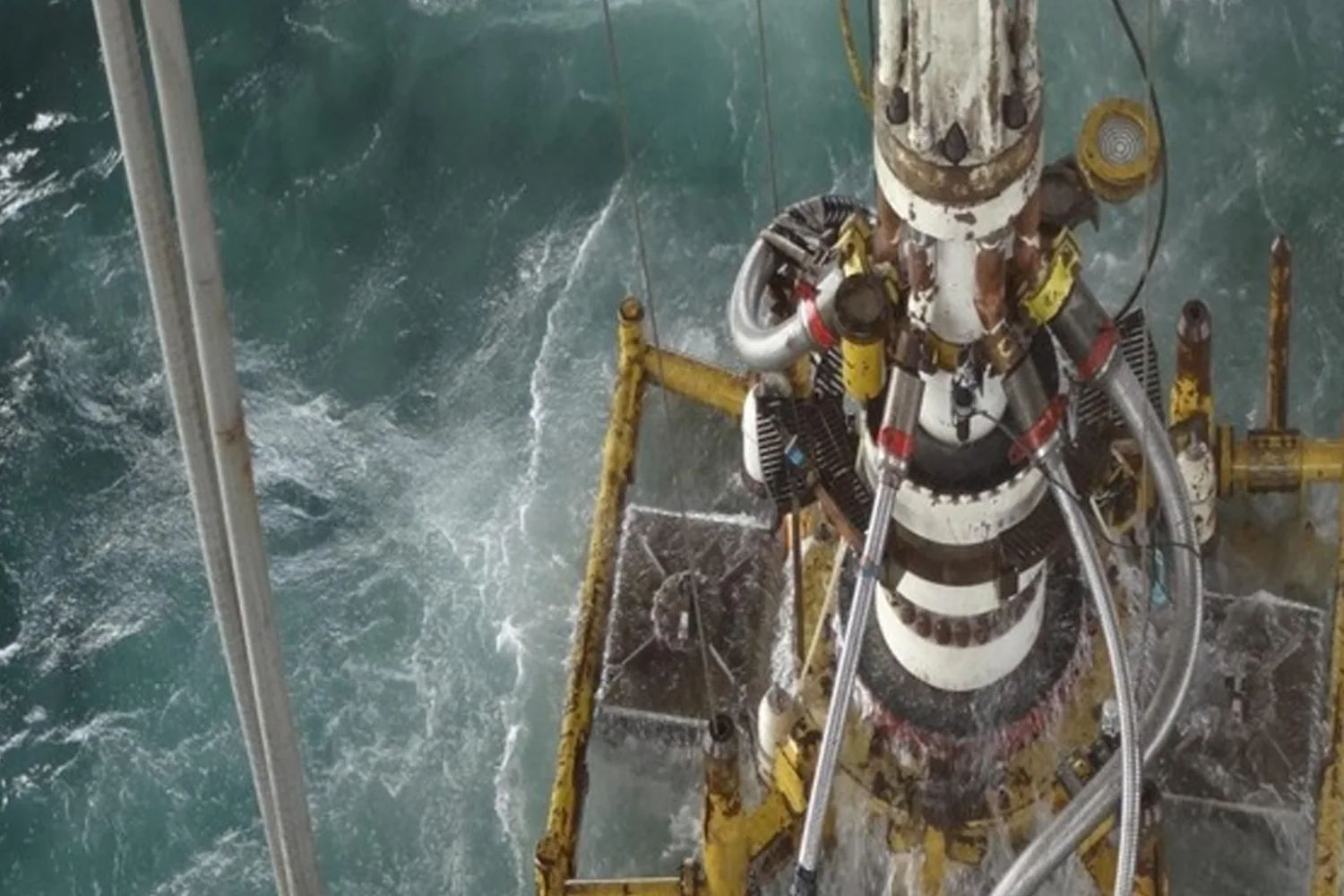 Installation of Vessel pump